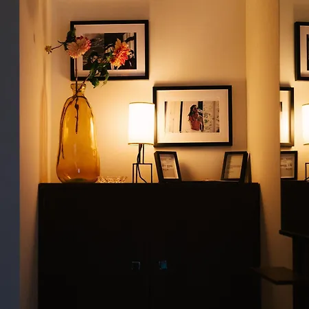 Aplace Antwerp - Marvellous Flats & Hotel Rooms - Leeuwenstraat 20 Extérieur photo