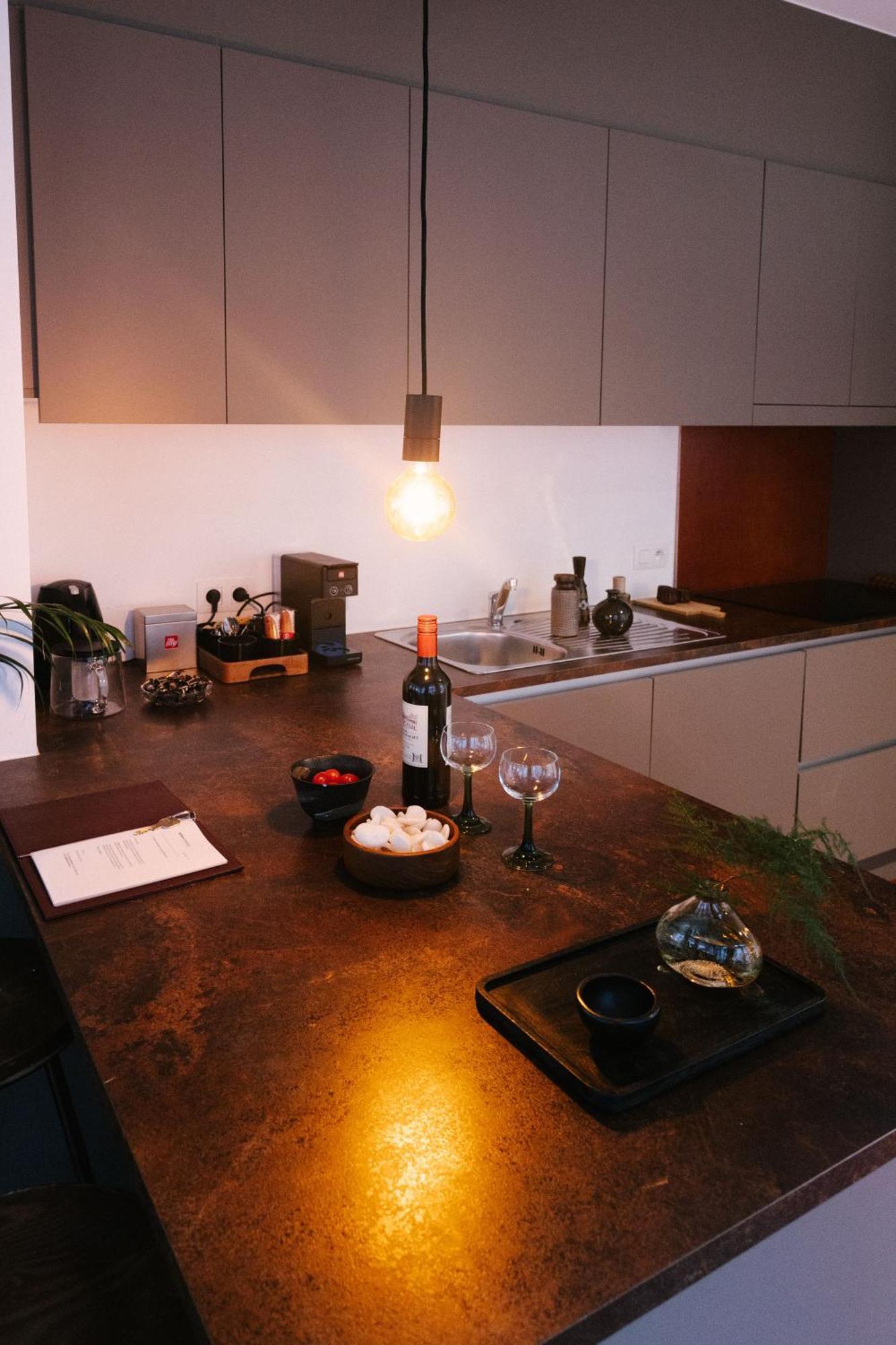 Aplace - Marvellous Flats & - Leeuwenstraat 20 *